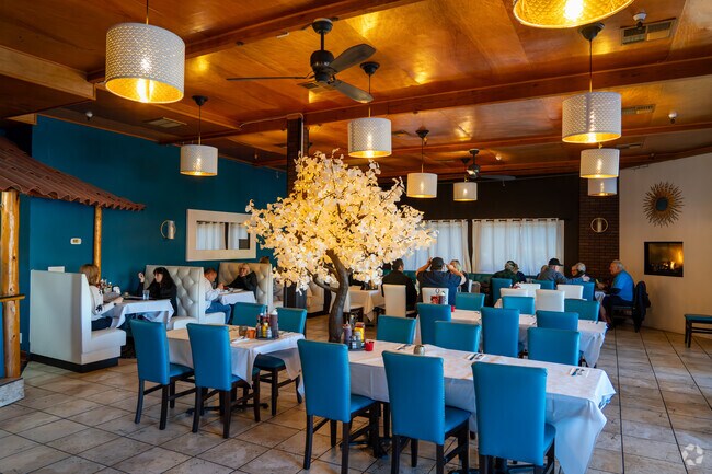 Bruno’s Bar and Grill in Scotts Valley serves classic American favorites with a local twist.