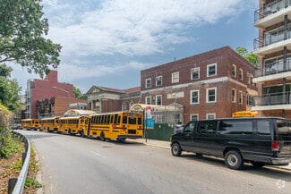 Yeshiva Sha&#39;arei Zion
