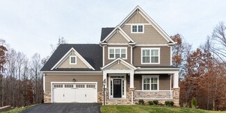 985 Round Meadow Dr, Christiansburg, VA 24073