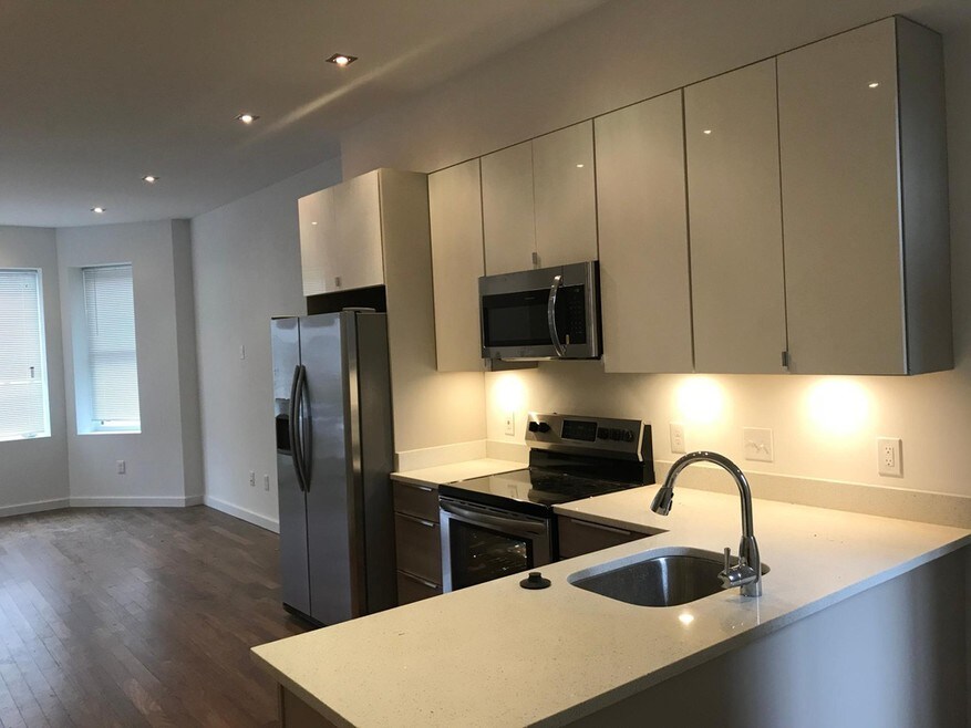 40 Randolph Place NW unit B, Washington, DC 20001 - photo 1