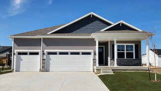 1012 NE 12th St Unit 36202226, Grimes, IA 50111