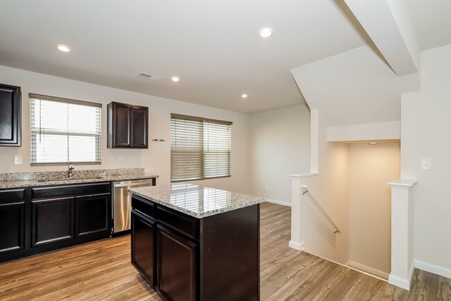 921 Taybyn Rd, Fort Mill, SC 29715 - photo 7