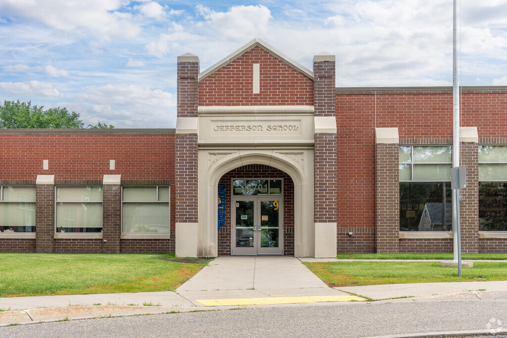 A view of the Jefferson Elementary School buildings from the street.