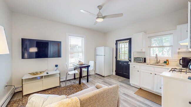 24 Hews St unit 1, Cambridge, MA 02139 - photo 6