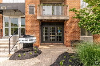 2010 Pinehurst Ct, Allentown, PA 18109