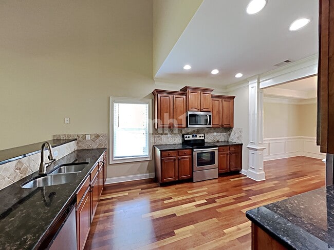 346 Norway Spruce Ct, Locust Grove, GA 30248 - photo 7