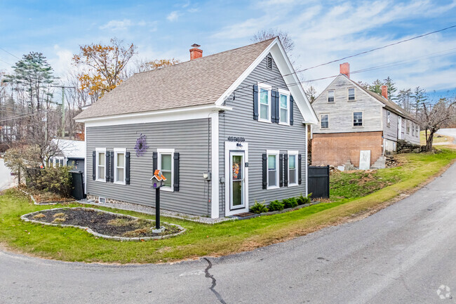 This  older colonial in Antrim has been recently updated.