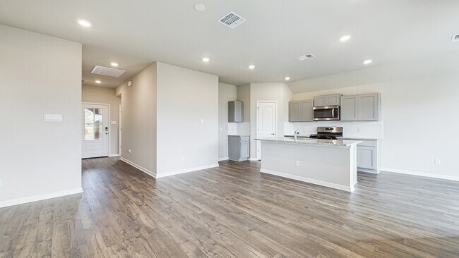 3106 Ravenwood St unit 36198681, Lake Charles, LA 70607 - photo 7