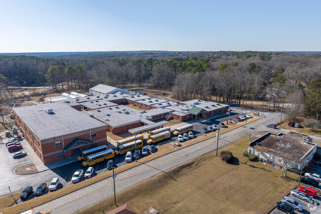 Auburn Elementary School sits in the heart of downtown Auburn.