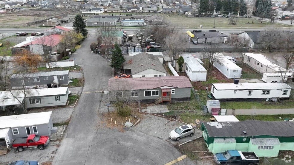 957 N Maranatha Dr, Post Falls, ID 83854 - photo 2