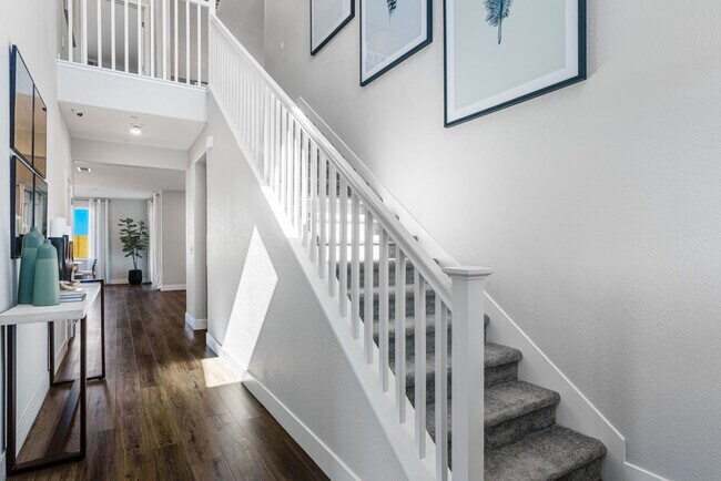 10074 Jeff Handy Dr unit 36664155, Sacramento, CA 95829 - photo 3