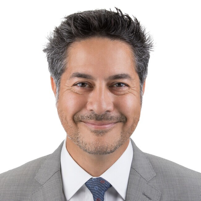 Agent Photo