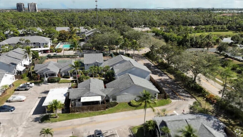 14537 Cypress Trace Ct, Fort Myers, FL 33919 - photo 2