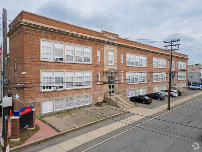Hamilton Elementary School is a beacon of joy for local residents.