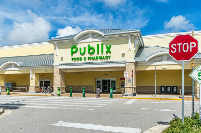 Publix offers all the essentials for local residents.
