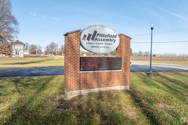 Pikeland Community School is part of the Pittsfield Assembly.