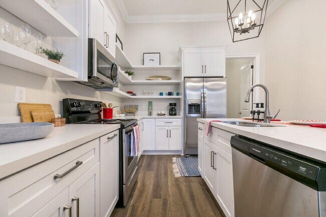 1826 Martin Luther King jr Blvd unit ID1269155P, New Orleans, LA 70113 - photo 6