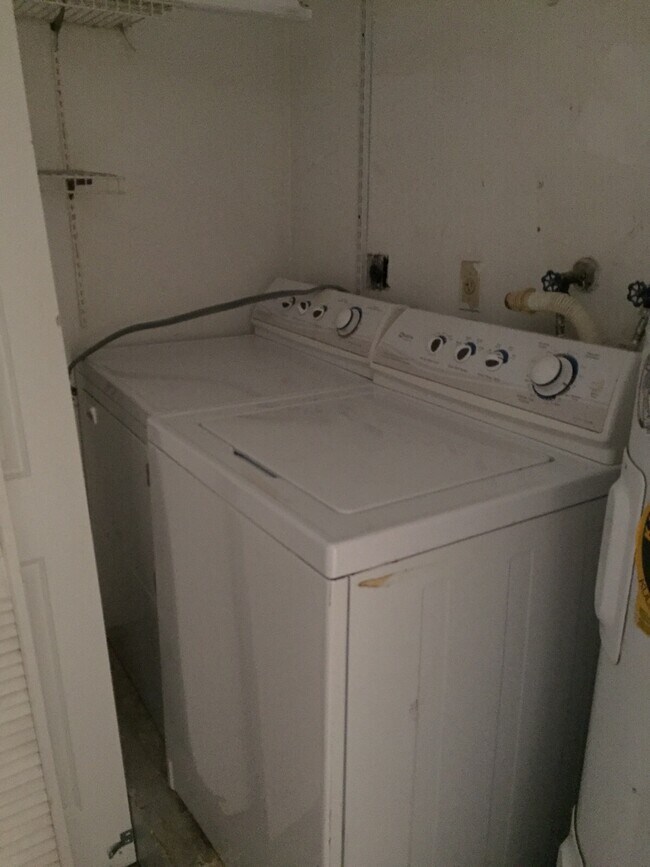 5504 NW 21st St, Lauderhill, FL 33313 - photo 3