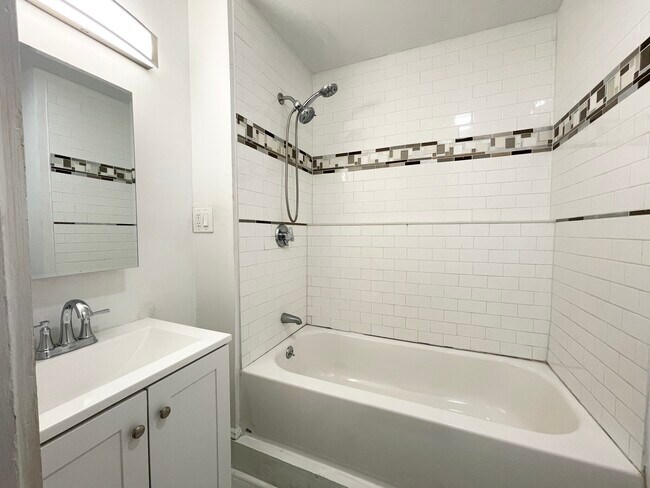105 Summer St unit 3, Somerville, MA 02143 - photo 3