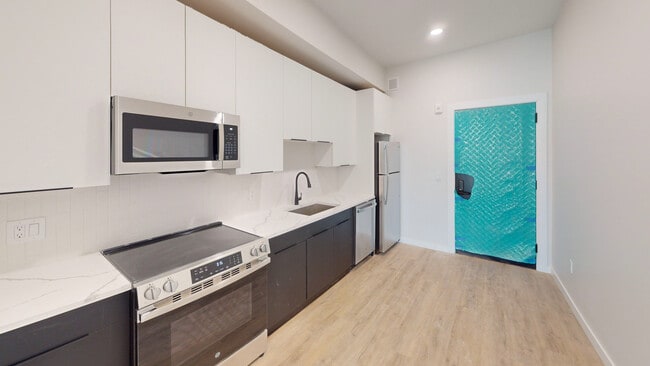 24 Mt Pleasant St unit 405, Somerville, MA 02145 - photo 2