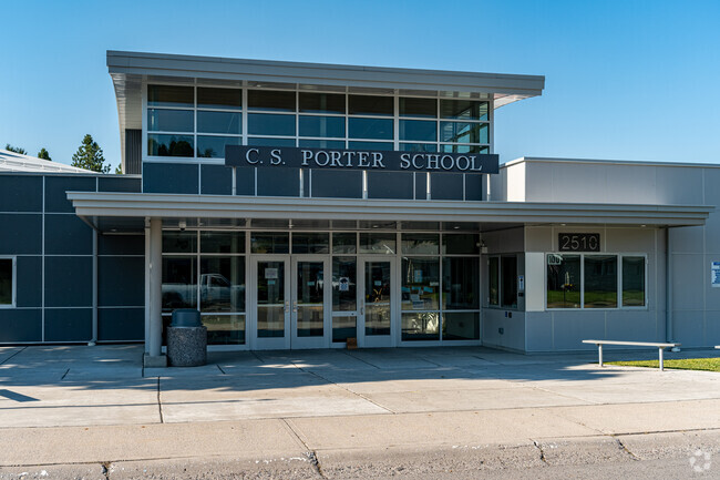 Porter Middle School cultivates a community of enthusiastic learners.