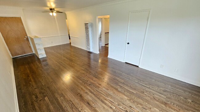 1629 N Hobart Blvd unit 1, Los Angeles, CA 90027 - photo 4