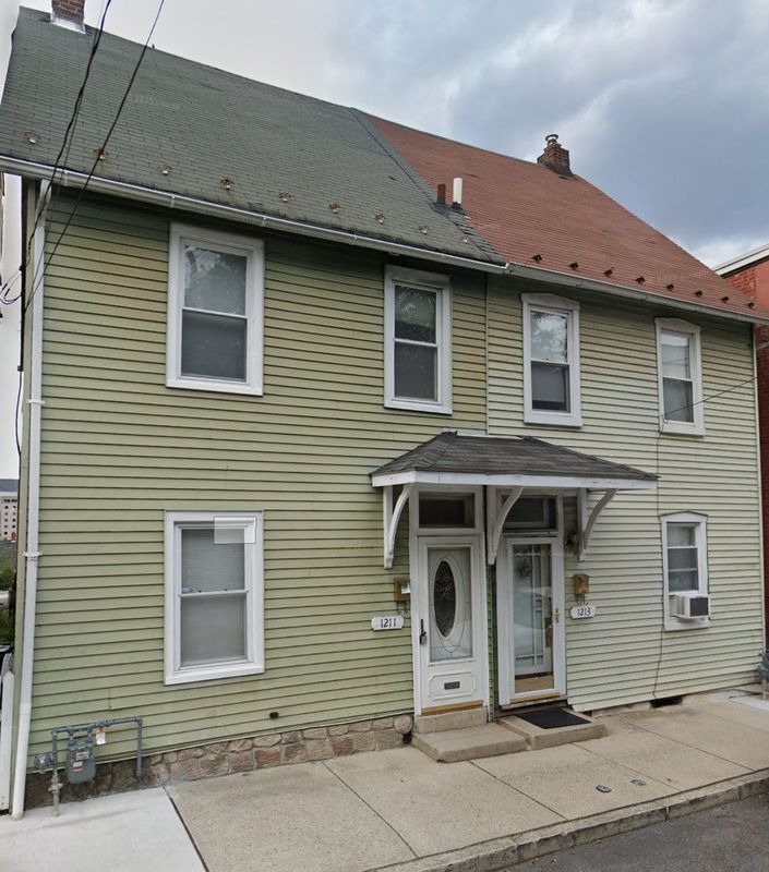1211 Mechanic St, Bethlehem, PA 18015 - photo 1