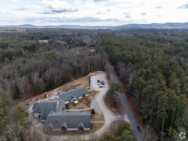 Francestown Elementary School in Greenville, NH serves grades K-5.