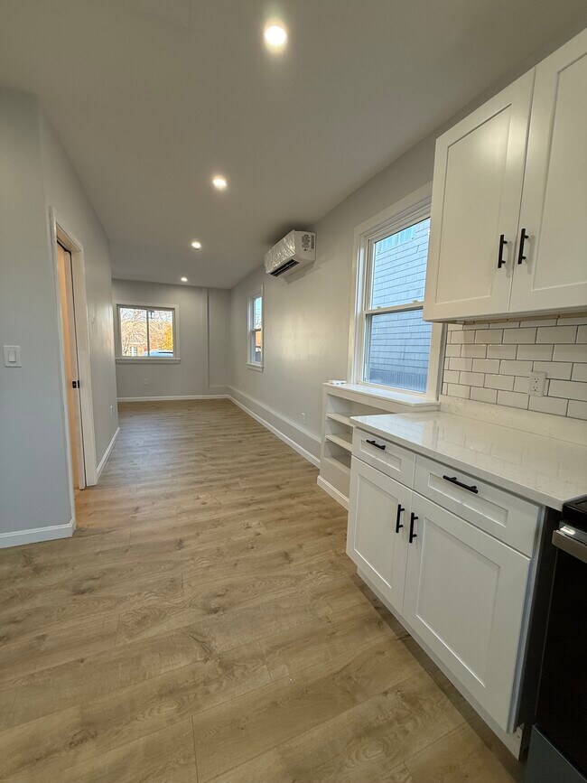 95 Bowdoin St unit 3, Winthrop, MA 02152 - photo 6