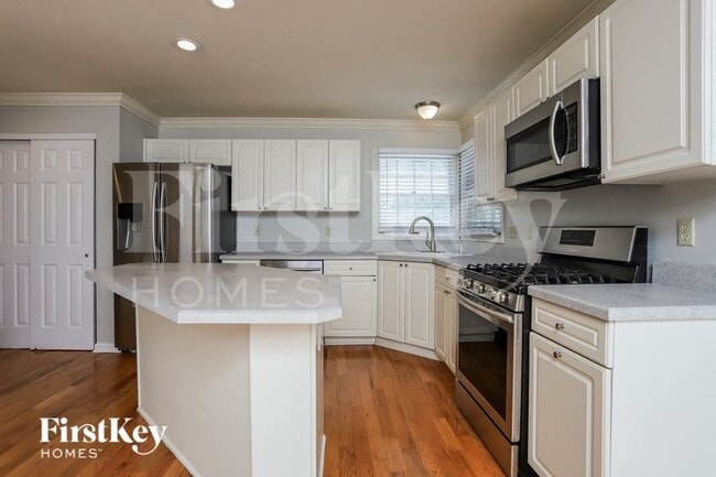 16030 Surfview Ct, Grover, MO 63040 - photo 7