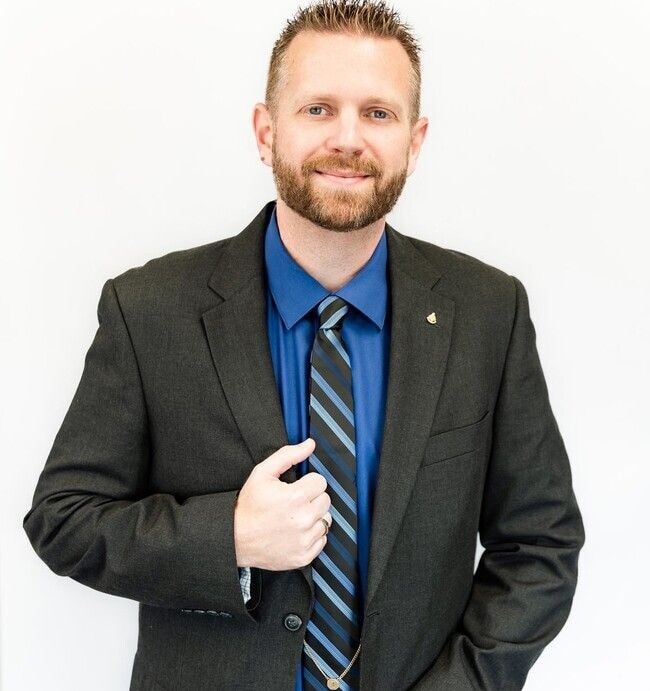 Agent Photo
