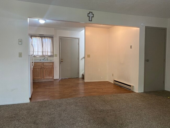 1020 Broadway St unit B4, Martins Ferry, OH 43935 - photo 3