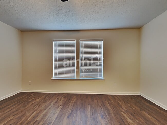 2306 Westmere Dr, Plainfield, IN 46168 - photo 6