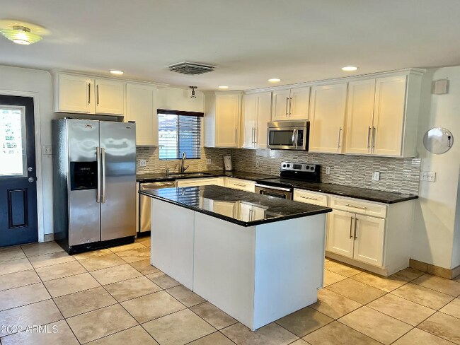 4213 N Westview Dr, Phoenix, AZ 85015 - photo 7