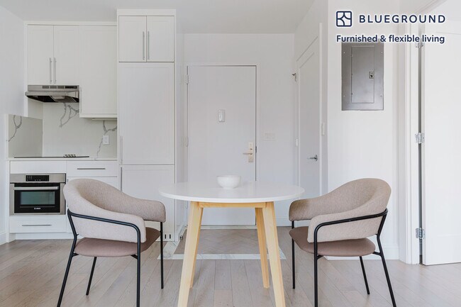 915 W End Ave unit FL14-ID1566, New York, NY 10025 - photo 5