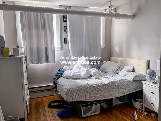 1066 Commonwealth Ave, Boston, MA 02215 - photo 3