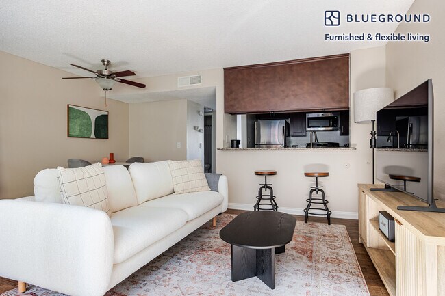 611 N Howard St unit FL1-ID1319, Glendale, CA 91206 - photo 3