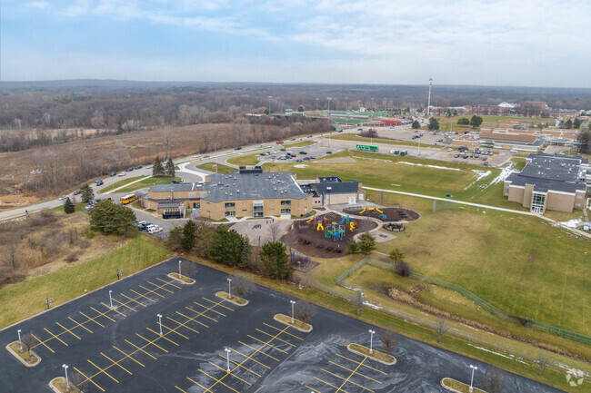 Stadium Drive Elementary School is part of the Lake Orion Community Schools.