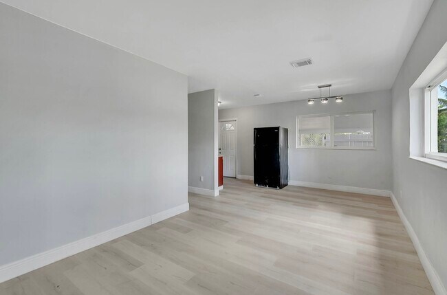 9710 SW 161st St unit 2, Miami, FL 33157 - photo 7