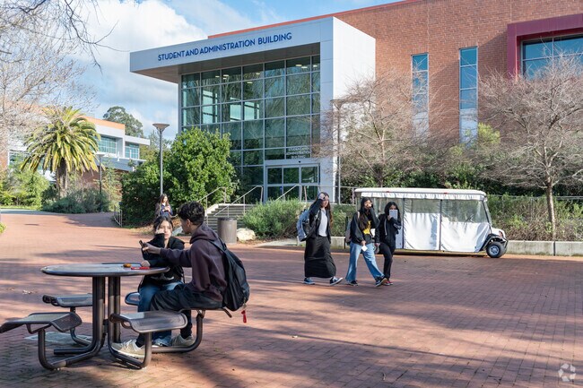Fairmede-Hilltop students pursue new vocations at the Contra Costa College.