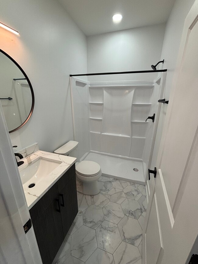 2821 S Delaware St, Indianapolis, IN 46225 - photo 5