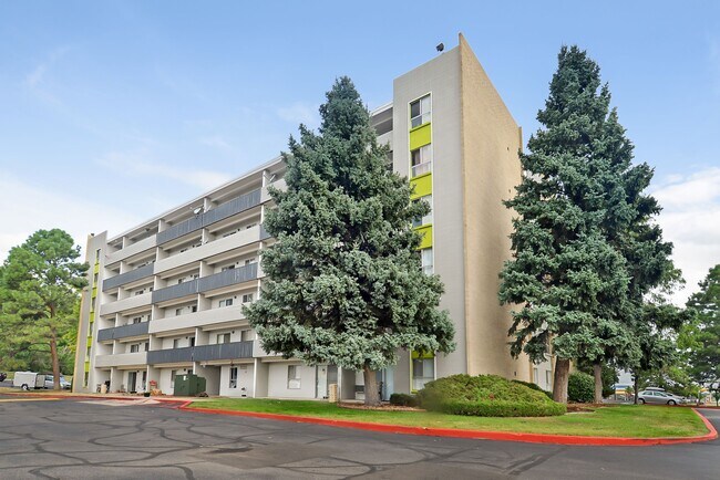 The Croft Apartments, Denver, CO 80224 - photo 6