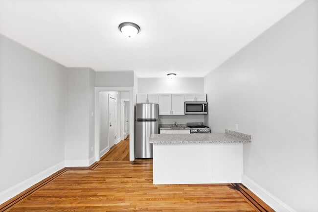 146 Valley Apartments, Rutherford, NJ 07070 - photo 6