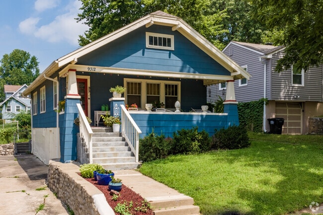 Bungalow style homes make up for most of the homes in the Bundschu neighborhoods.