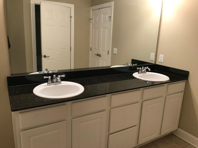 3201 Aspen Grove Dr unit A-7, Franklin, TN 37067 - photo 7