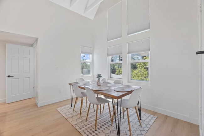 909 E Camelback Rd unit ID1366951P, Phoenix, AZ 85014 - photo 4