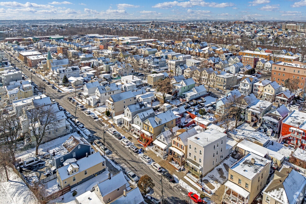 NH_StateStreet_561495_P2_V2_JK_031025