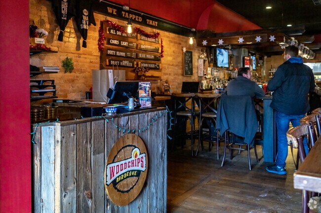 Award-winning Woodchips restaurant in Arcadia Township has daily specials on delicious BBQ.