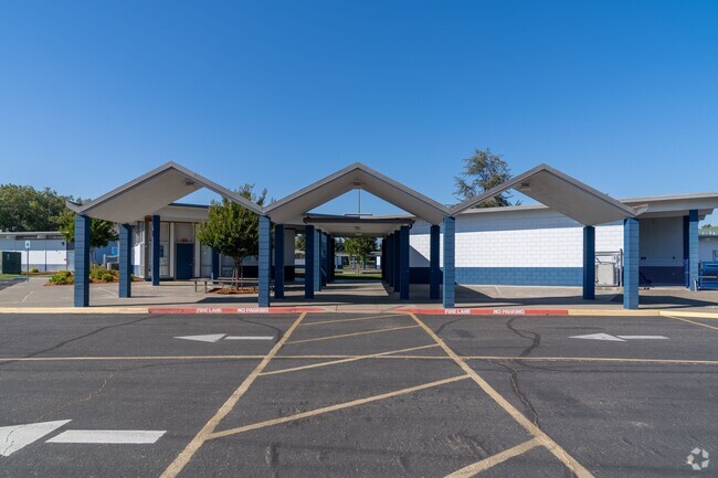 Welcome to John Reed Primary School in Rohnert Park.