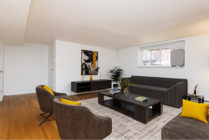 24 Westgate Rd unit 2, Chestnut Hill, MA 02467 - photo 1